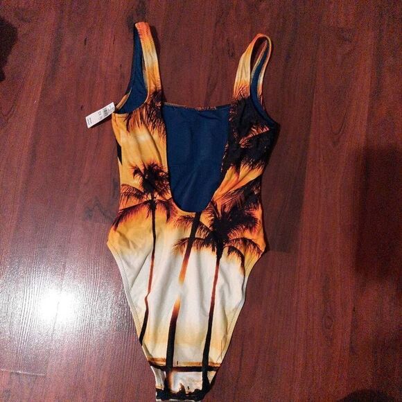Aerie Palm Tree Print One Piece Swimsuit New With Tags Size Medium - Picture 3 of 3